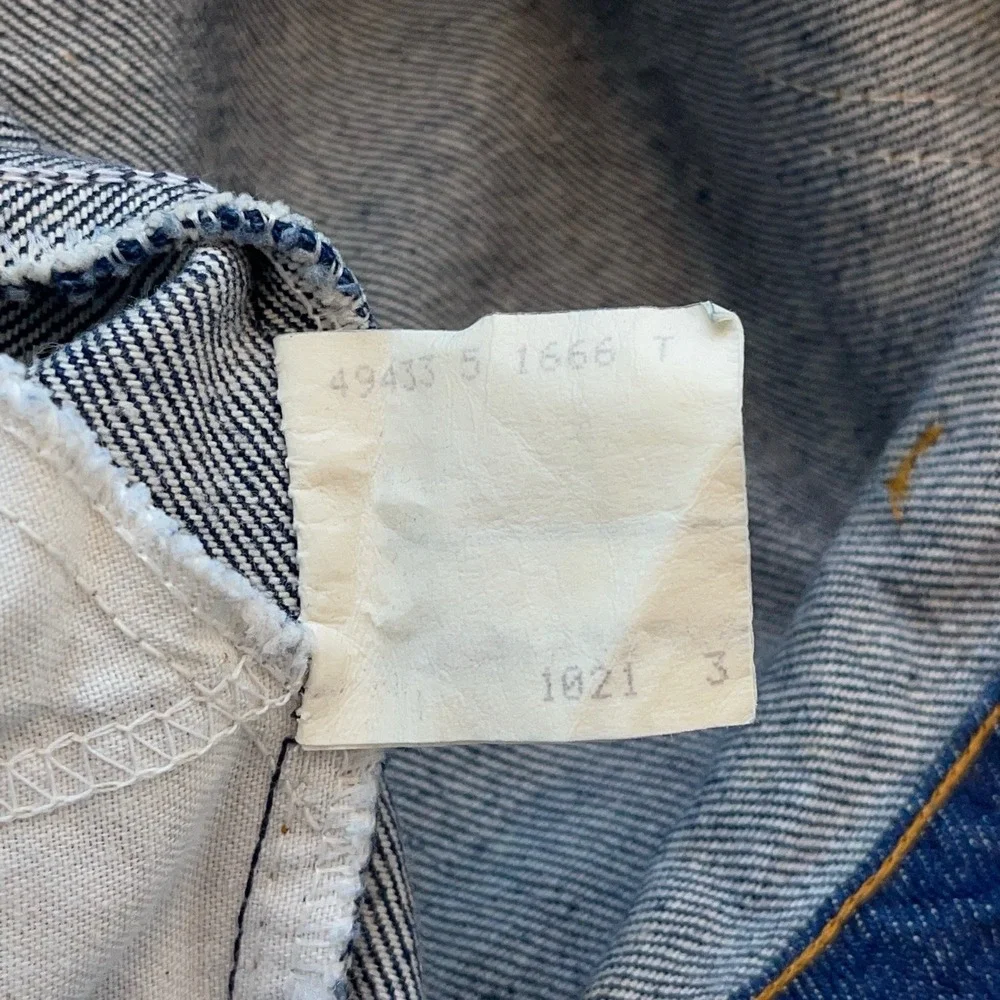 Vintage Levi's 517 Saddleman Boot Cut Raw‎ Denim Jeans Size 42x32 (Fits 42x30)